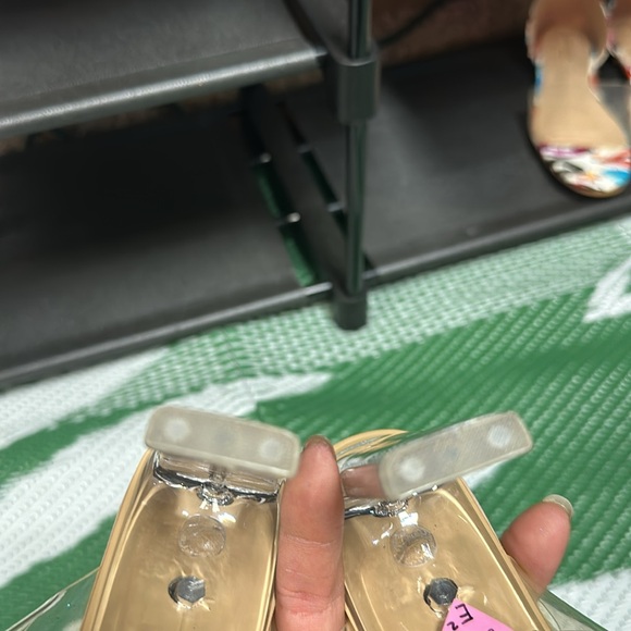 Lucite heels - Picture 4 of 7